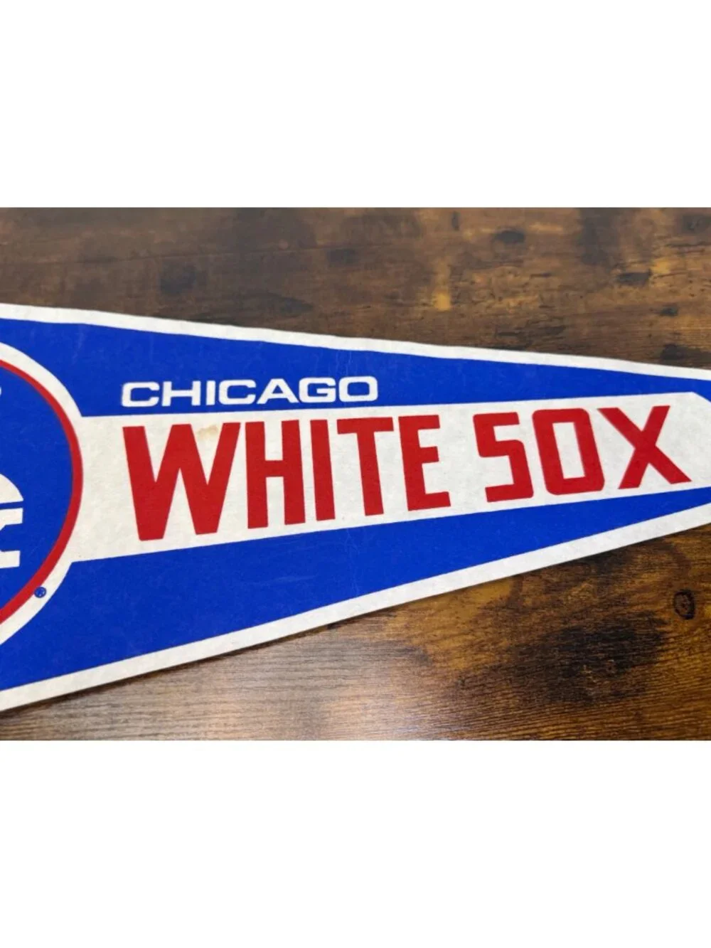 Vintage MLB Chicago White Sox MLB Felt Pennant Baseball Memorabilia 30 inches